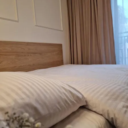 Ivy Healthy Bed & Breakfast *